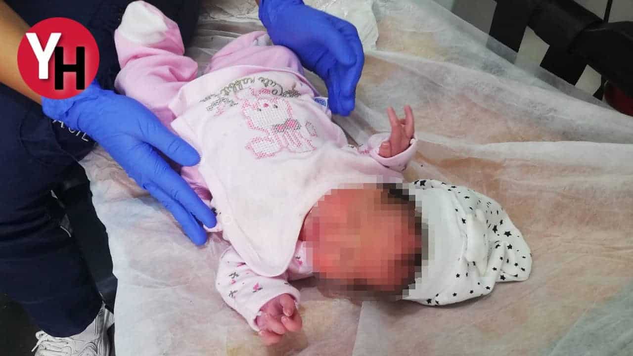 1 Haftalık Bebeği Su Kanalına Bırakan Anne Şoku