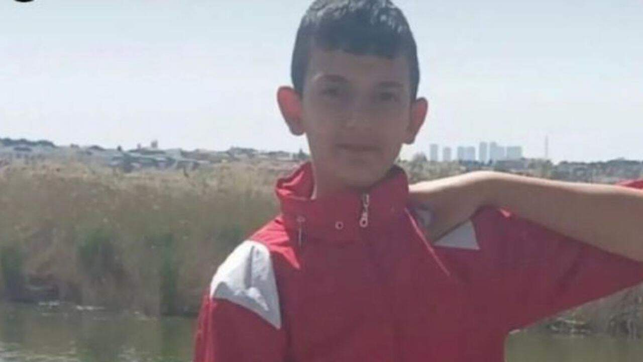 13 yaşındaki Emir’e veda: Boğazından bıçaklandı