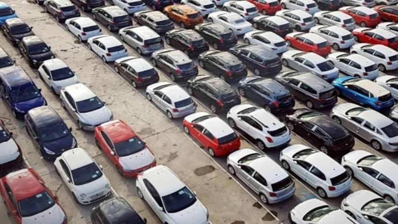 2. el araba fiyatları ve markaları neler?Çok satan modeller hangilerdir?