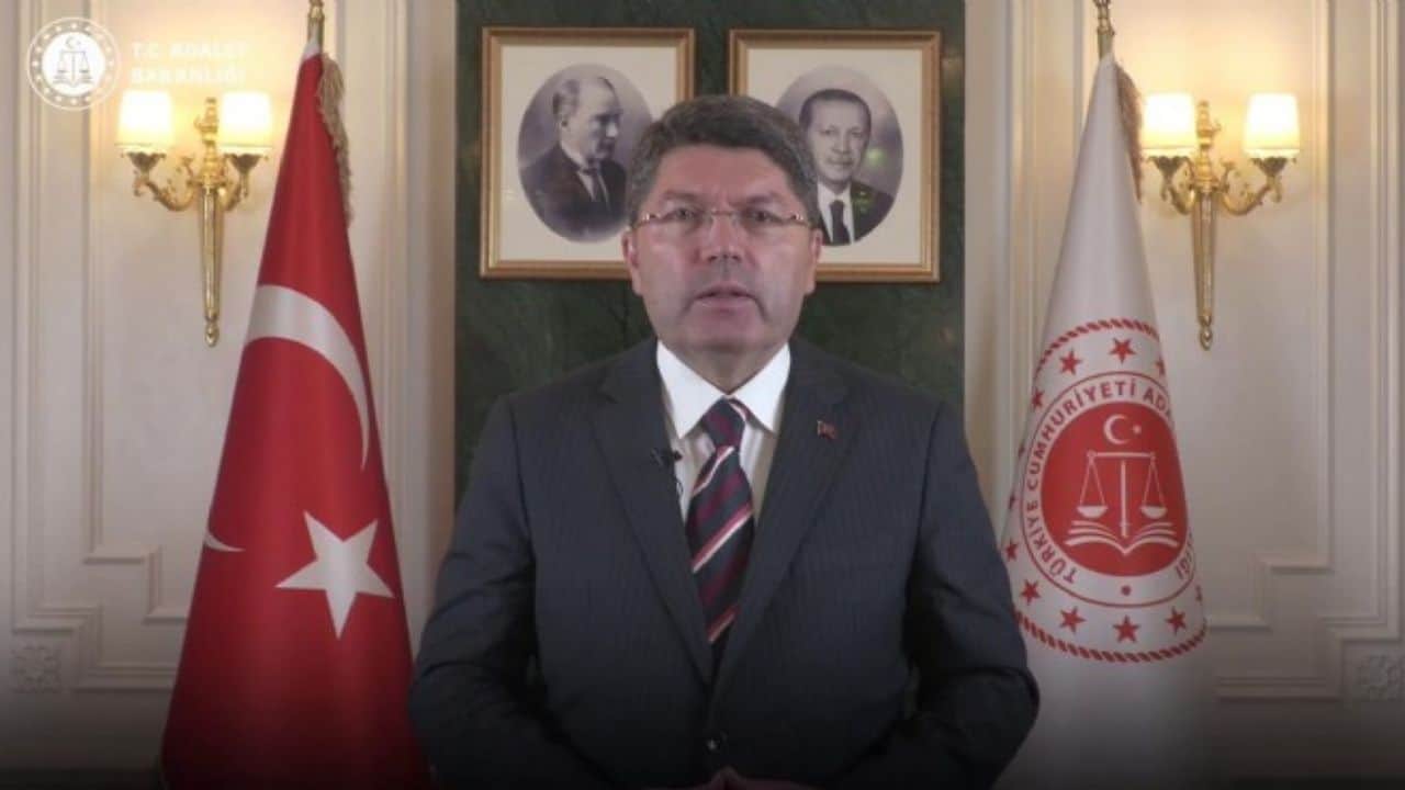 Adalet Bakanı ACEP Projesiyle Dijital Dönüşümü Anlatırken, İçişleri Bakanlığı Saldırısı Soruşturmasını Güncelledi