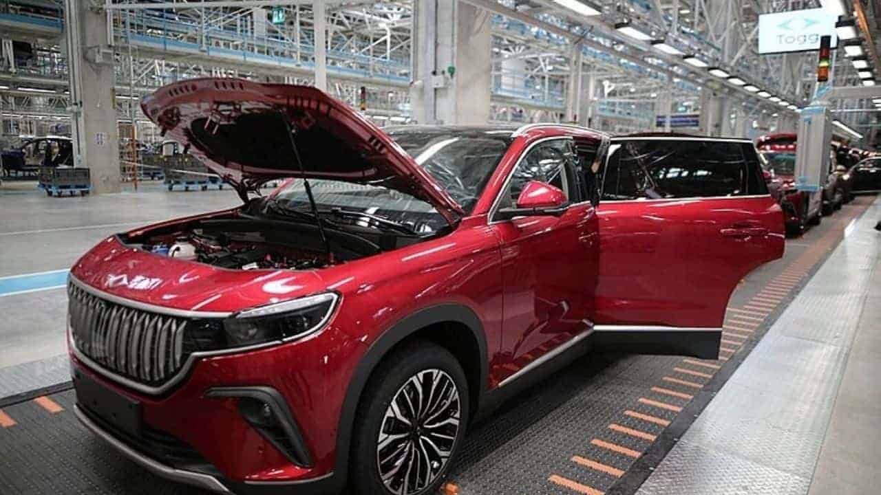 TOGG fabrikası kapılarını açtı!