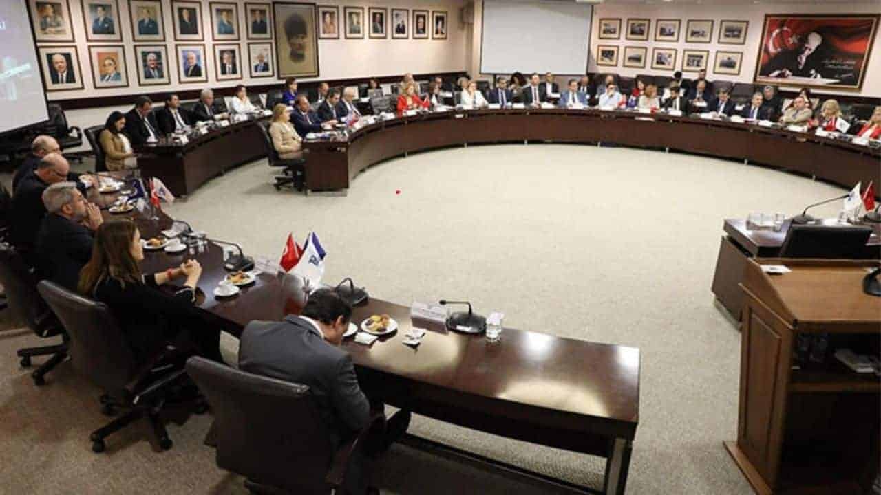 Kırım Kongo Kanamalı Ateşine yönelik yerli ve milli aşının ilk bilimsel toplantısı gerçekleştirildi