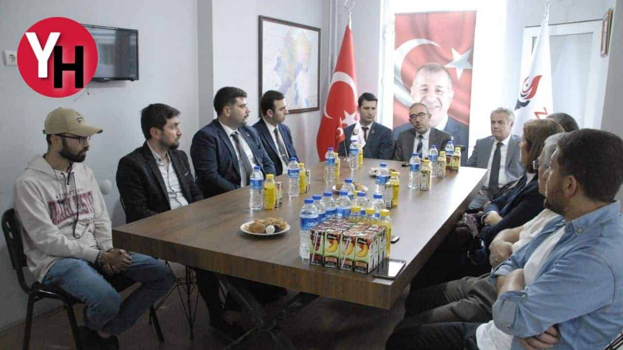 Afyon’dan Türkiye Cumhuriyeti, Atatürk’ün İzinde!