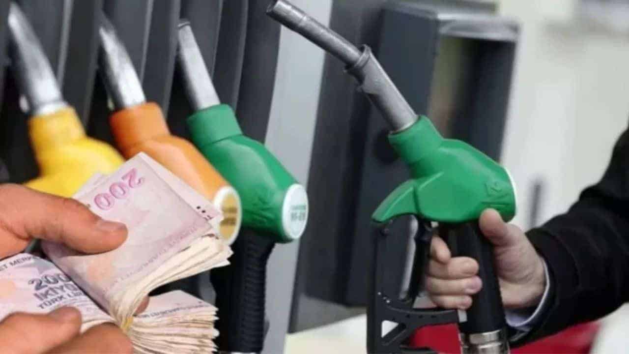 Otomobil Sahiplerine Kötü Haber: Akaryakıtta Dev Zam Geliyor!