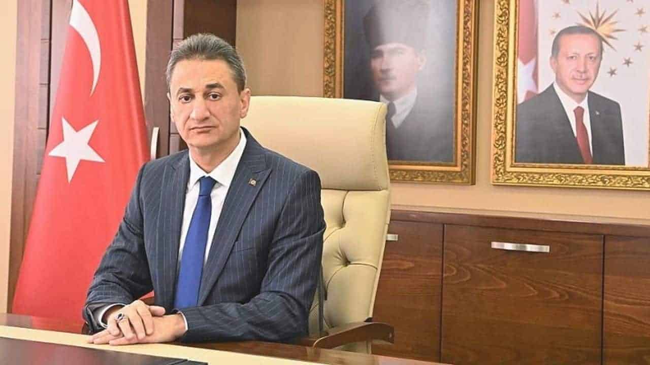Sinop’un Denizlerinden Bitlis’in Yüksek Dağlarına: Vali Erol Karaömeroğlu’nun Yolculuğu ve Görev Değişikliği