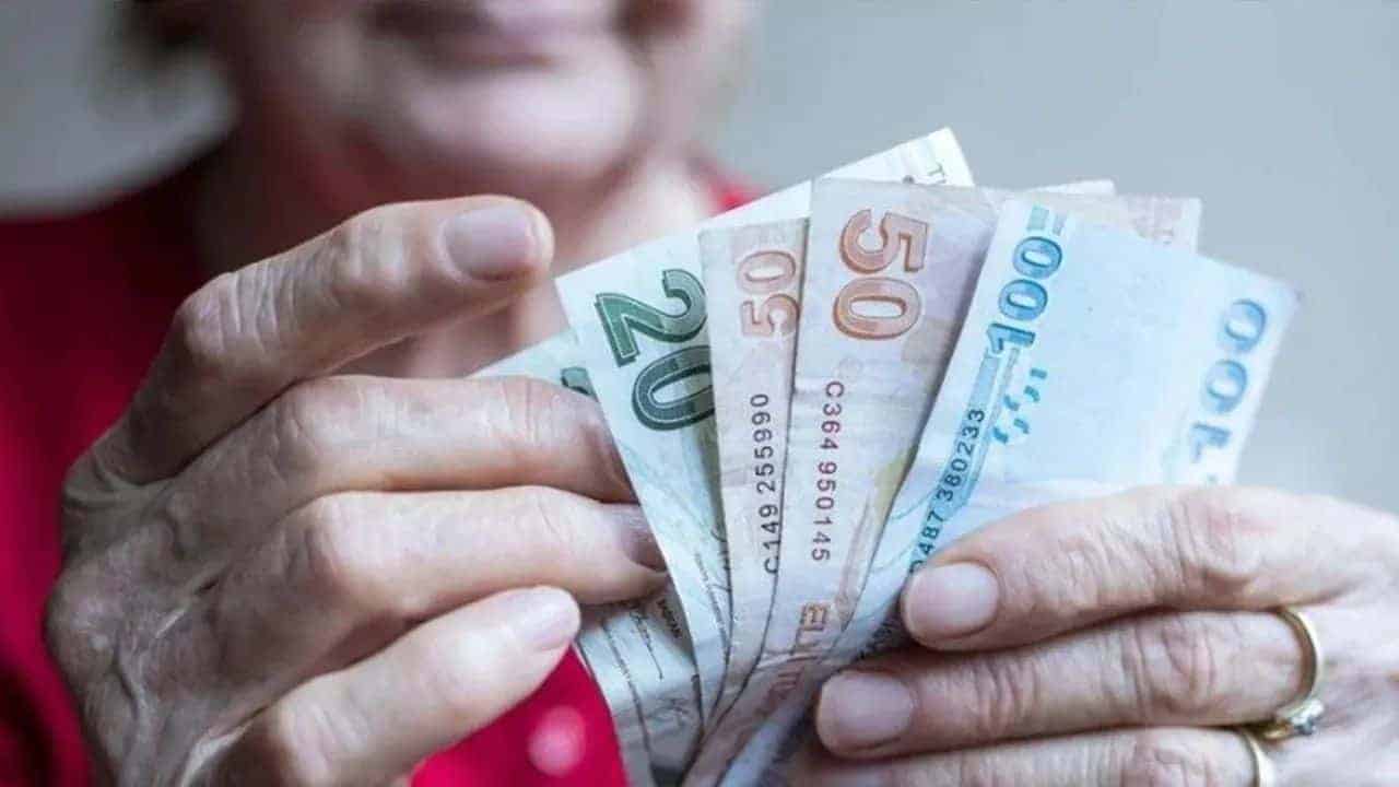 Ekonomik Krize Rağmen Emeklilere Umut: Bölgesel Destek Yolda