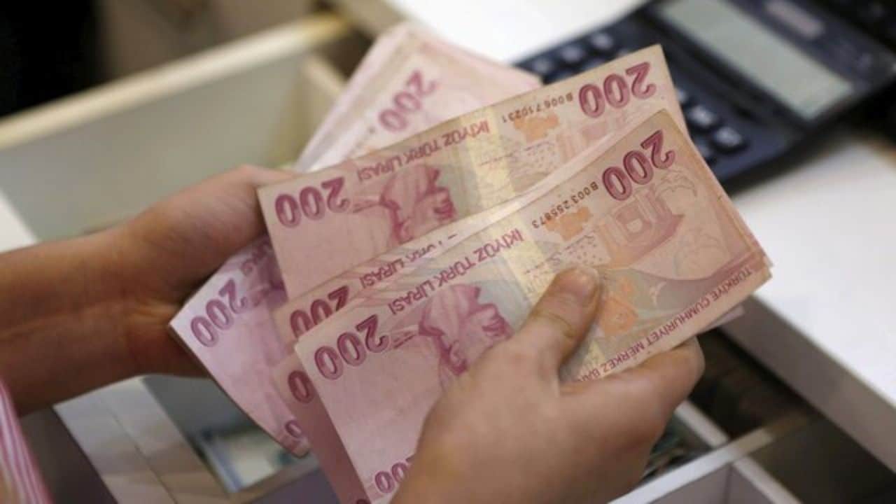 Emekli Aylıklarına Yapılacak Zam: Beklenti ve Gerçeklik Arasındaki Dengeler