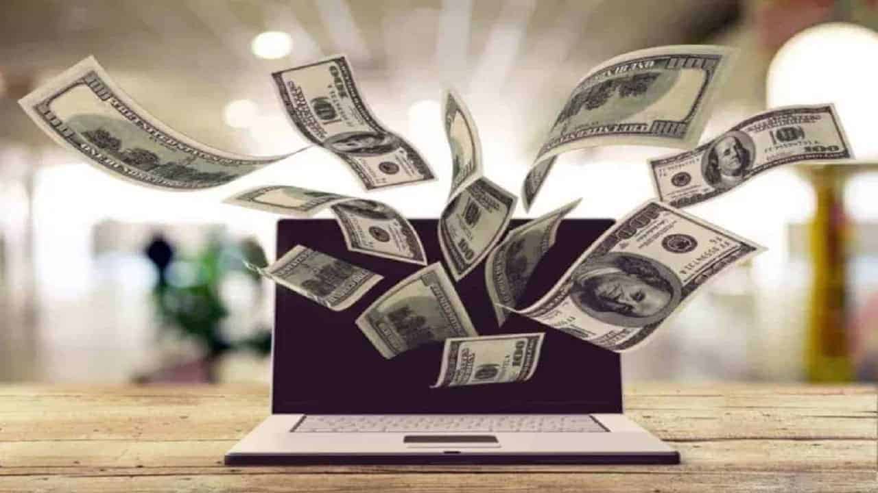 Evden Çalışarak Dolar Kazanmak Mümkün Mü?
