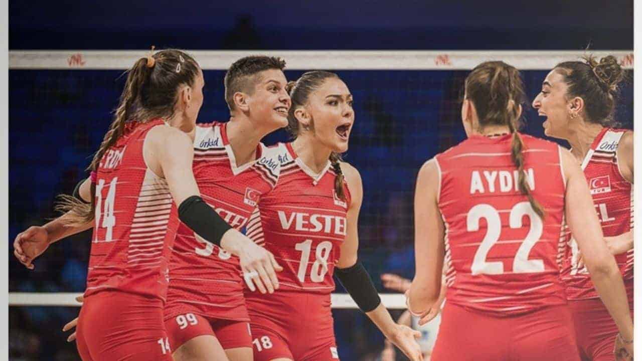 Filenin Sultanları:Milli Kadın Voleybol Takımı’nın FIVB Milletler Ligi Şampiyonluğu