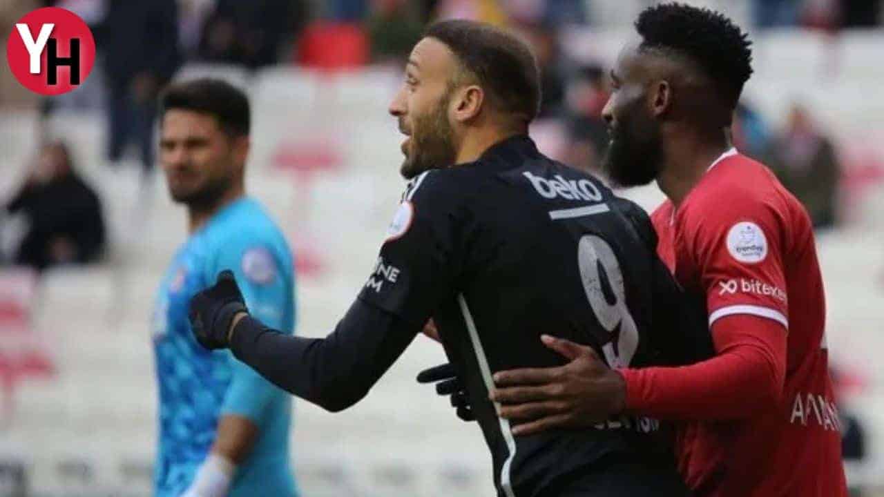 Hakem Ali Şansalan’ın Olay Kararı! Sivasspor-Beşiktaş Maçında Ortalık Karıştı