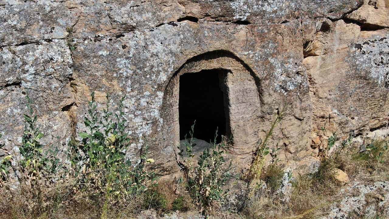 Kim Tarafından Oluşturulduğu Bilinmeyen Sır