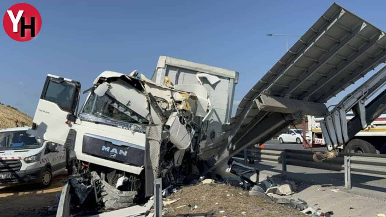 Kuzey Marmara Otoyolu’nda Kontrolden Çıkan TIR’la Meydana Gelen Feci Kaza: 1 Ölü