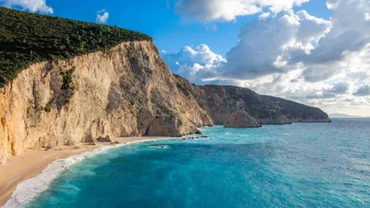 Lefkada Burnu Deniz Feneri, Ege’nin Işığında Bir Tarih