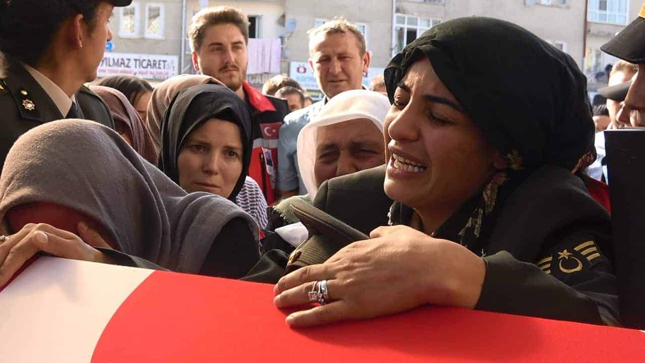 Şehit Mehmet Özler son yolculuğuna uğurlandı