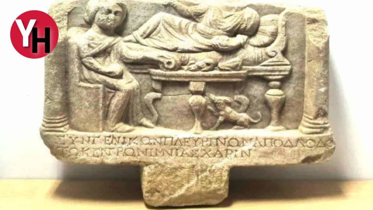 Denizli’de Roma dönemine ait mezar steli ele geçirildi