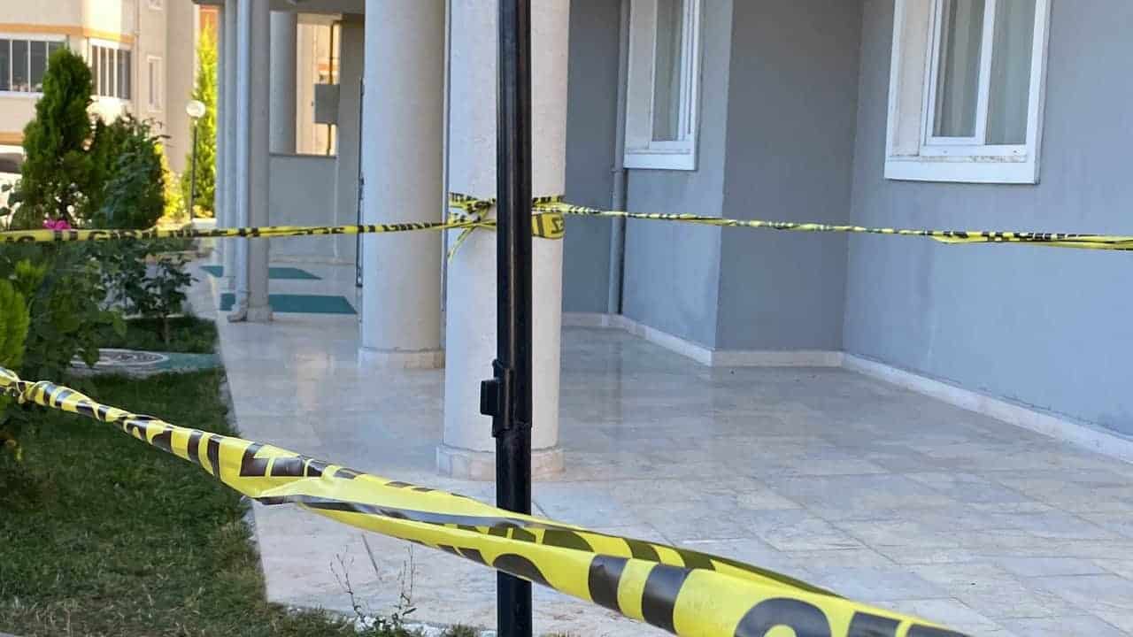 Elektrik Akımına Kapılan 9 Yaşındaki Hiranur, Bahçede Oynarken Hayatını Kaybetti