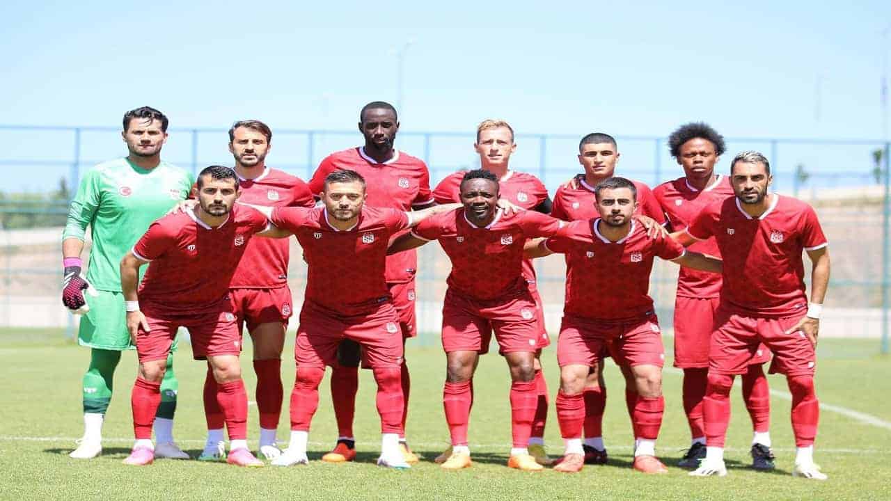 Sivasspor, Erzurum Kampından Güçlenerek Dönüş Yaptı!