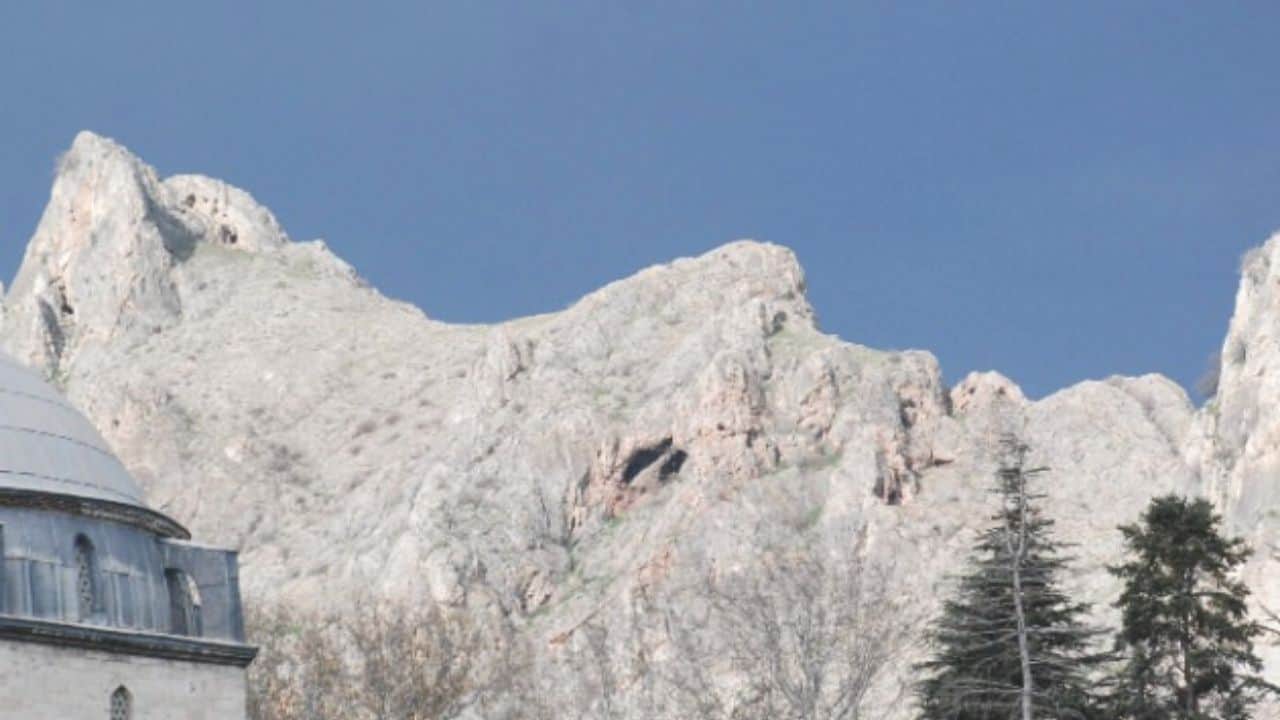 Tokat Kalesi’nde Gizemli İnsan Sureti: Tarih ve Efsaneler Arasında Bir Yolculuk