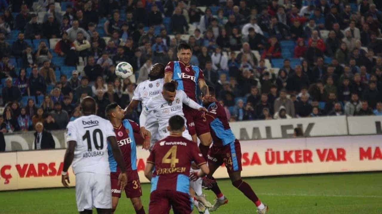 Trabzonspor’un Muhteşem Gösterisi: Beşiktaş’a 3-0 Ders Verdiği Maçta Parladı!