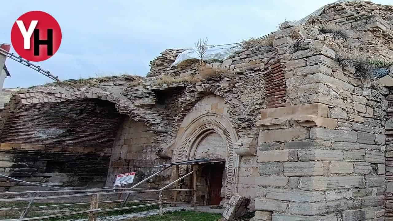 Yedi Kilise yıkılma tehlikesiyle karşı karşıya