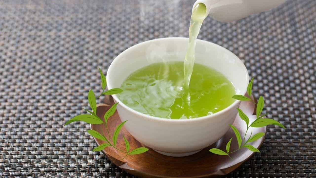 Yeşil Çayın Sağlık Haritası: Kimler İçmeli, Kimler İçmemeli?