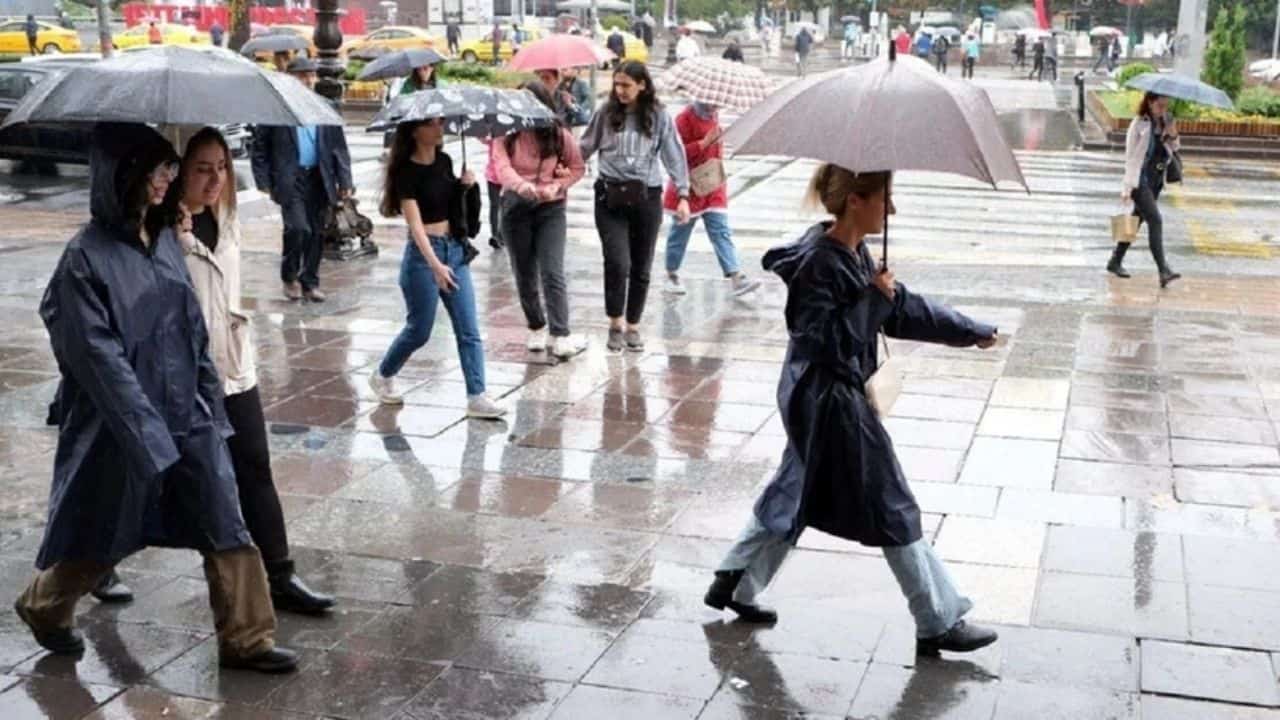 Meteoroloji’den Kritik Uyarı: Perşembe Günü Soğuk Hava Geliyor!