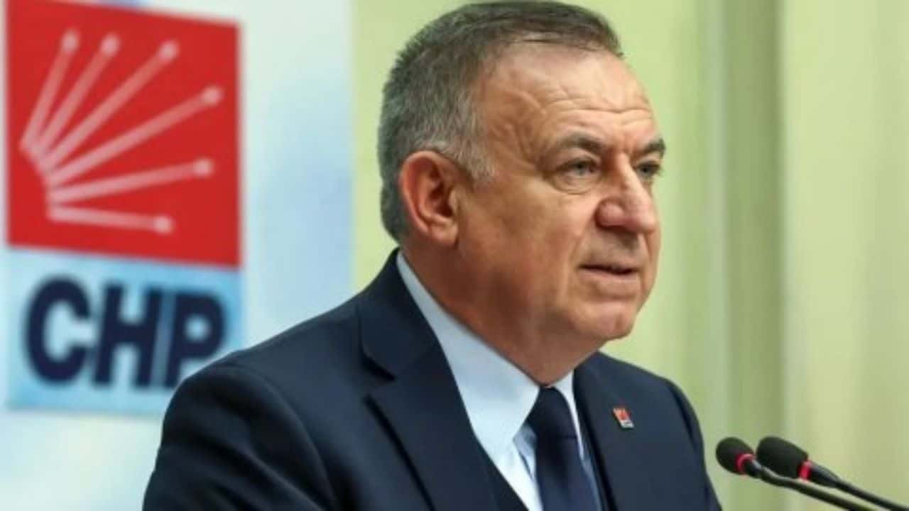 Esenyurt’ta CHP’lilerin Kayyum Tepkisi: Gökçek’ten TBMM Başkanı Kurtulmuş’a Çağrı