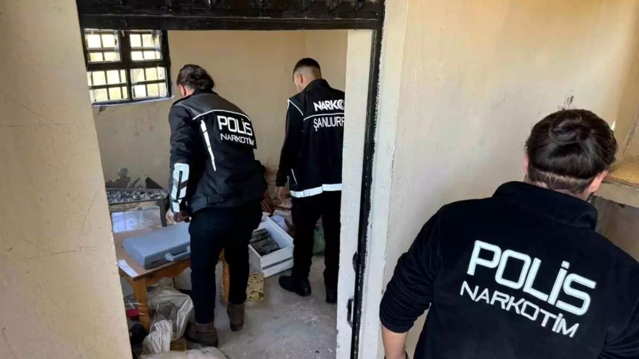 Şanlıurfa’da Asayiş Uygulaması: 16 Aranan Şahıs Yakalandı, Uyuşturucu ve Silah Ele Geçirildi