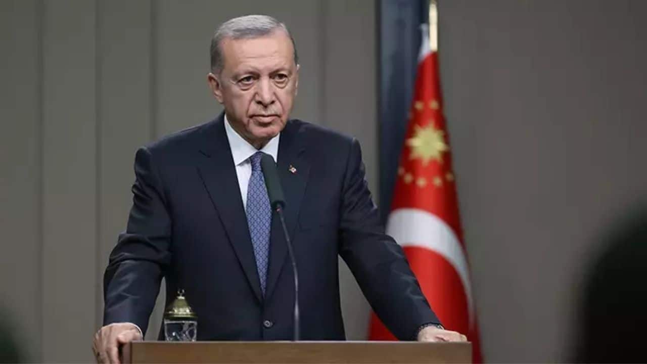 Cumhurbaşkanı Erdoğan, Yeni Asgari Ücretin Miktarını Açıkladı: 2025’te Net 22 Bin 104 TL