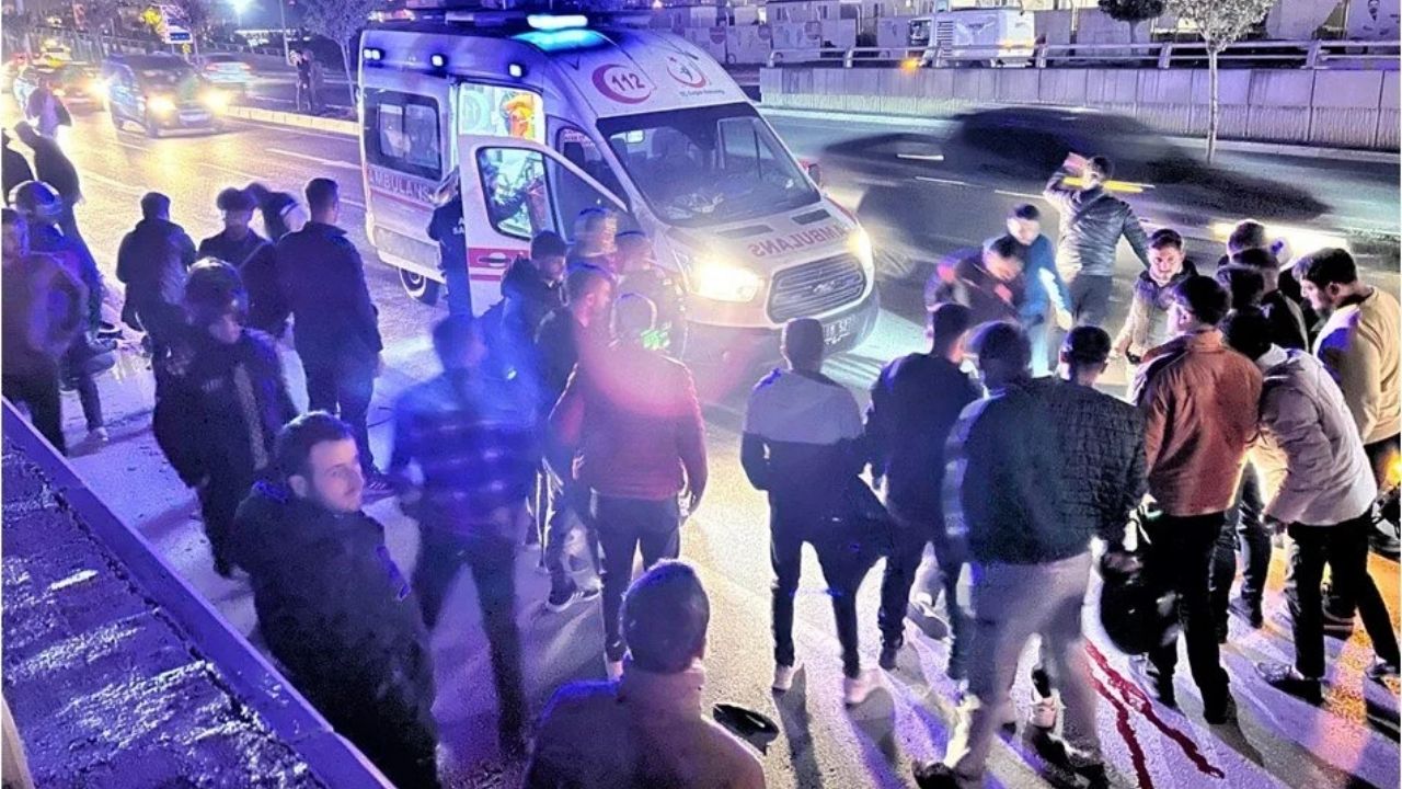 hatay’da korkunç kaza motosiklet yayalara Çarptı! 1 Ölü, 3 yaralı