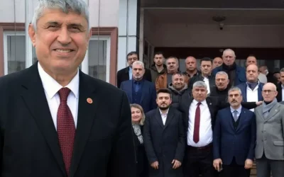 20 Yıl Araç Şoförlüğü Yapan Belediye Çalışanı Başkan Seçildi