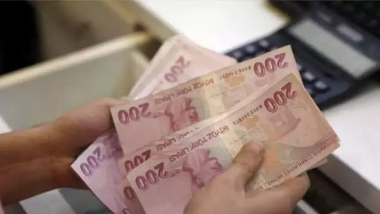 Emekli İkramiyesi Ne Kadar, Kimler Alabilir 2025 Güncel Bilgiler