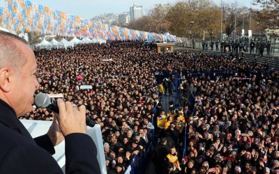 Erdoğan, Ankara Spor Salonu’nda kalabalığa hitap ediyor