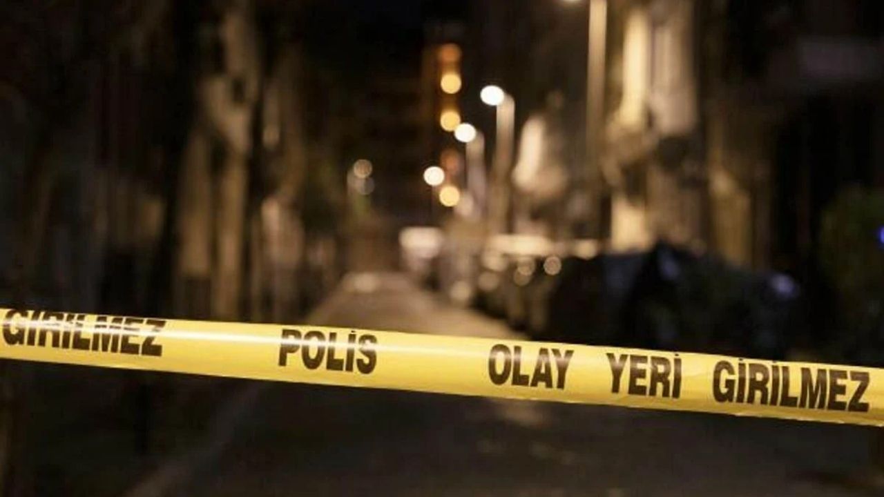 Evine Döndüğünde Üvey Annesinin Kemikleriyle Karşılaştı