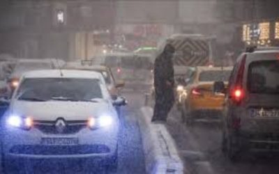 İstanbul’da Kar Yağışı: Trafiği Olumsuz Etkiledi