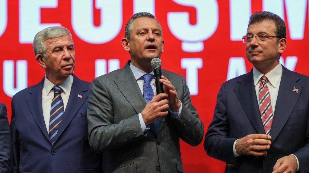 Özgür Özel İmamoğlu ve yavaş İçin Ön seçim yapılmalı