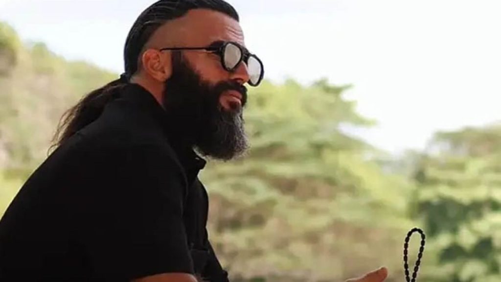 yasaklanan Şarkısıyla turabi'den duygusal bir başyapıt