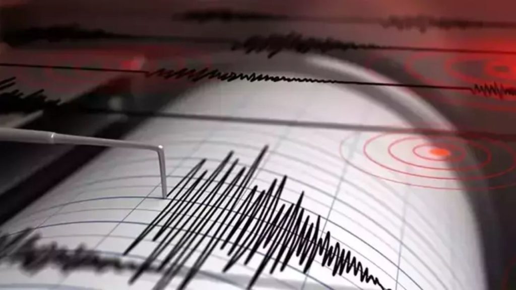 yunanistan'da deprem nedeniyle eğitime 1 haçka ara verildi.