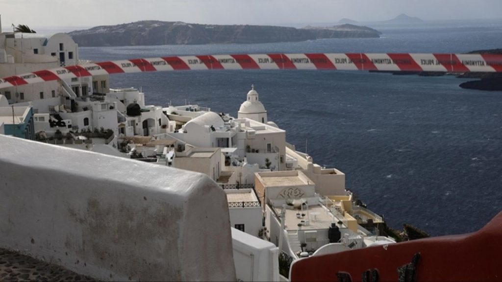 yunanistan'daki adalardaki okullarda tatil uzatıldı