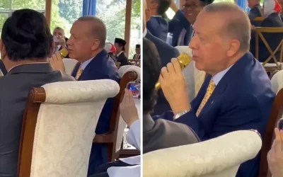 Erdoğan, Endonezya’da Mehter Marşı’nı Seslendirdi