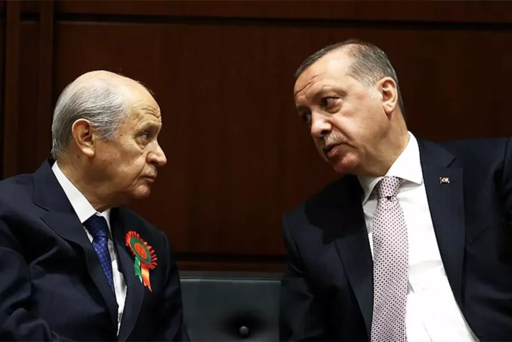 cumhurbaskani erdogan ve devlet bahceli ye 18345273 3997 amp.jpg