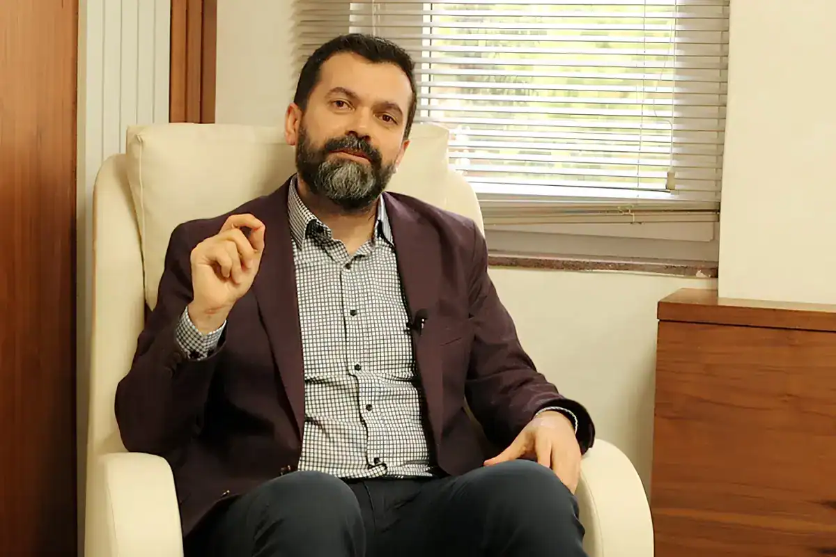 dr-ekrem-teymur-trump-elon-musk-ile-kamu-18375975_7140_amp.jpg