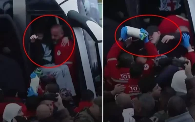 İsrail Askerleri Filistinli Esire Korkunç İşkence Yapıyor