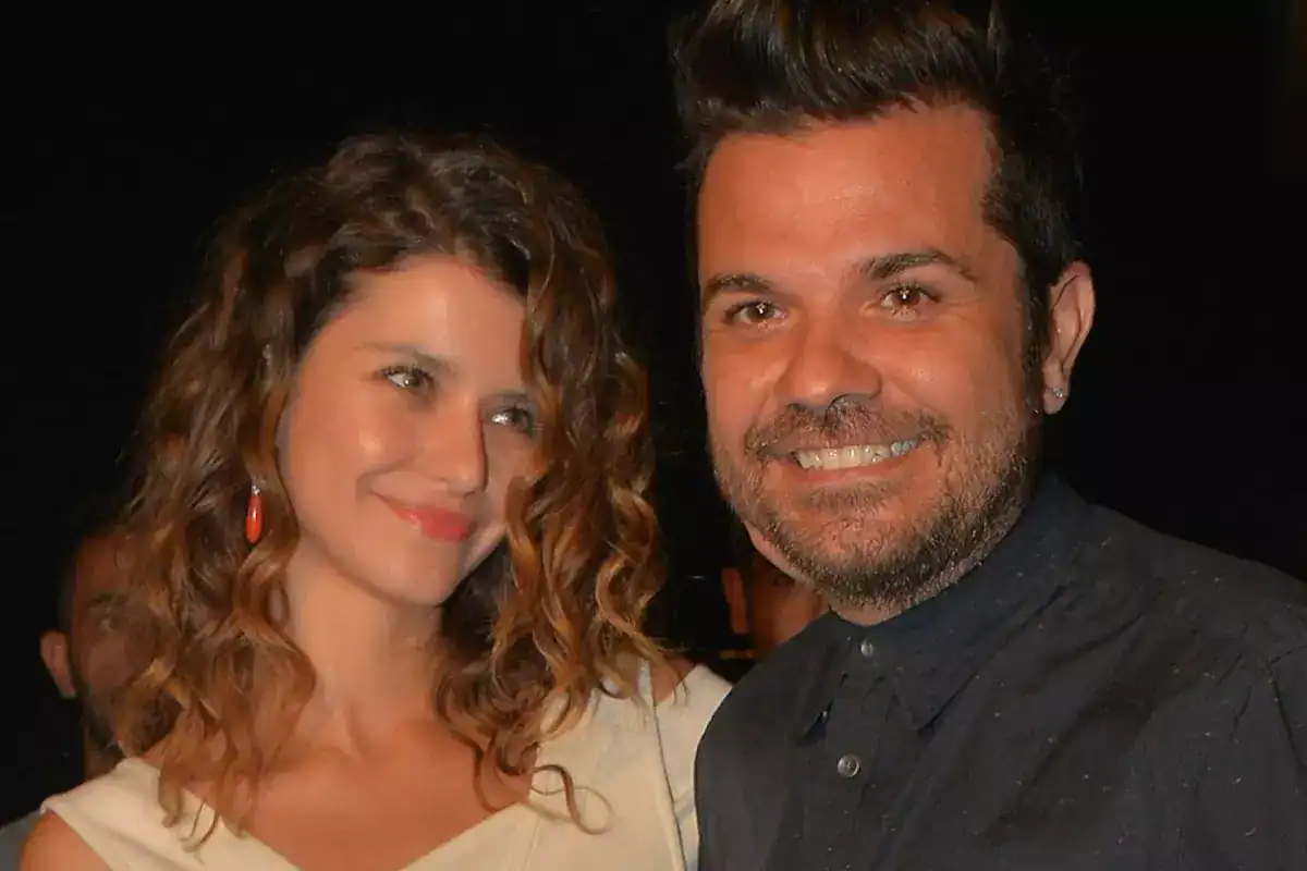 kenan-dogulu-beren-saat-in-41-yasini-kutladi-18410860_8478_amp.jpg