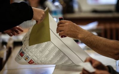 30 büyükşehirdeki seçim anket sonuçları ve birinci parti bilgileri