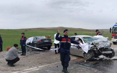 Ankara’da iki otomobil çarpıştı: 6 ölü, 3 yaralı