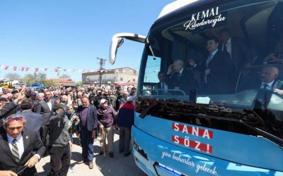 Gözlerini inanamadı, arabadan inip sevgi seliyle karşılandı Kılıçdaroğlu!
