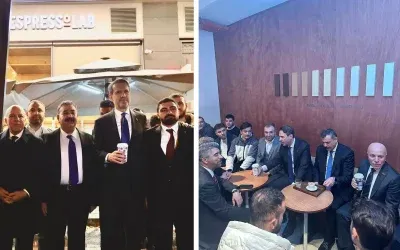 Bakan Bayraktar, EspressoLab’de kahve içti: Boykot çağrısına rağmen