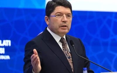 Bakan Tunç: Sorumluluk makamındakiler dikkatli olmalı