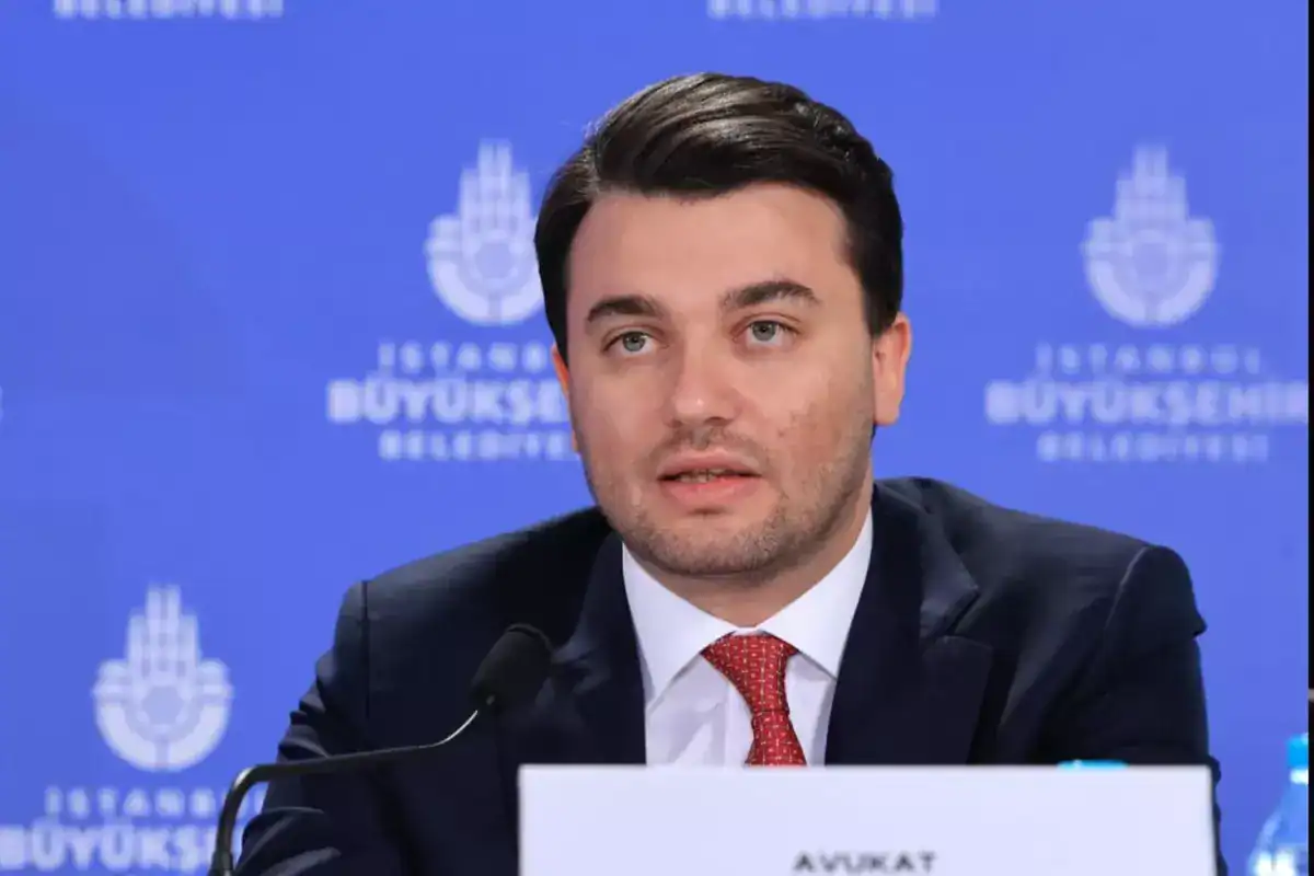 chp-li-ozer-imamoglu-nun-avukati-mehmet-pehlivan-18479440_586_amp.jpg